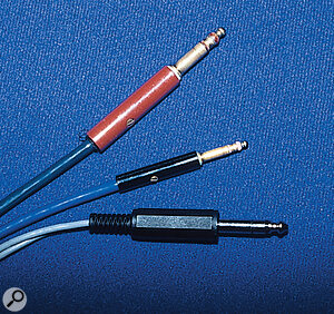 A comparison between the PO316 (B‑gauge), Bantam and TRS (A‑gauge) plugs. A comparison between the PO316 (B‑gauge), Bantam and TRS (A‑gauge) plugs.